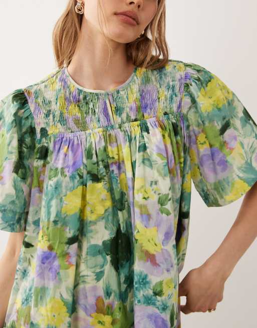 ASOS DESIGN - Rynket smock-minikjole med rund hals i grønt blomsterprint, 4 af 4