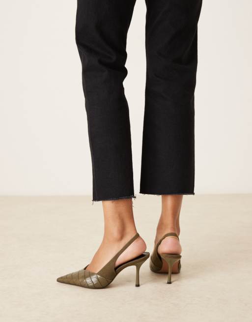 ASOS DESIGN - Sabrina - Chaussures larges effet croco à talon aiguille et bride arrière - Olive, 2 de 4