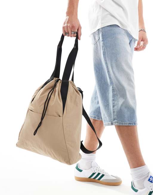 ASOS DESIGN Sac a dos et tote bag doux au toucher Taupe et noir ASOS