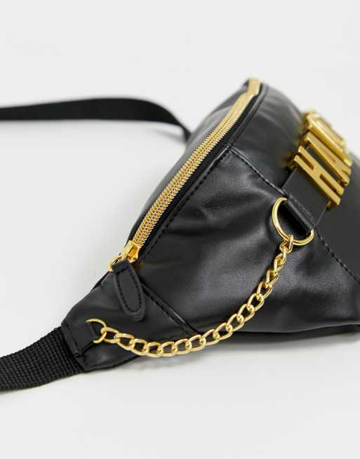 ASOS DESIGN Sac banane bandouli re en imitation cuir avec cha ne dor e et breloques ravageuses Noir