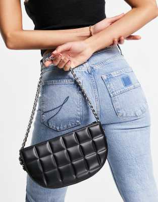 ASOS DESIGN - Sac porté épaule carré matelassé de qualité supérieure avec bandoulière en chaîne - Noir