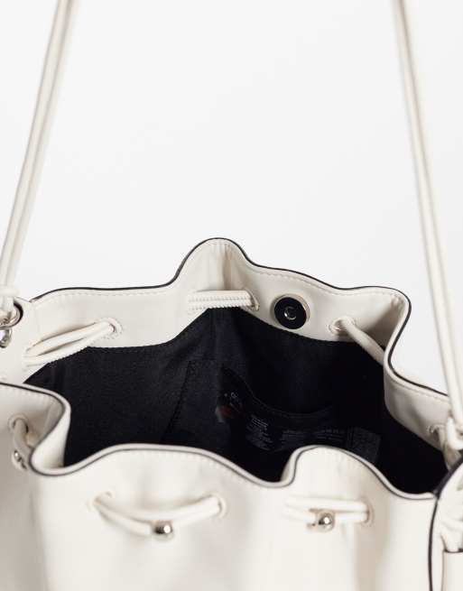 ASOS DESIGN - Sac sceau froncé porté épaule à lanières multiples et perles - Blanc cassé, 3 de 4