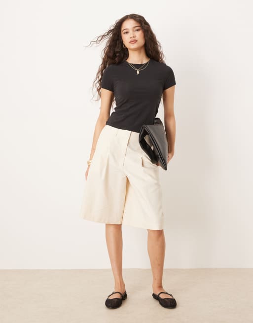 ASOS DESIGN safari shorts in cream