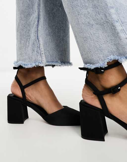 Saffy block hot sale heel pump