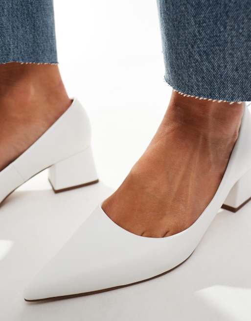 ASOS DESIGN - Saint - Schoenen met halfhoge blokhak in wit, 3 van 4