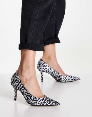 leopard mid heels