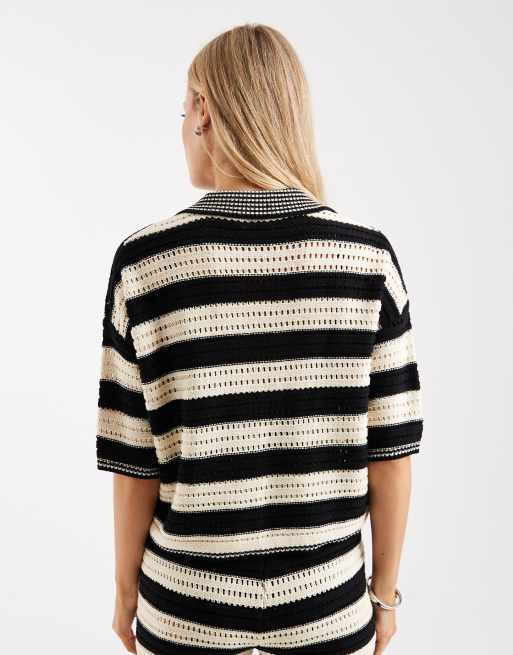 ASOS DESIGN - Sally - Gebreide, gestreepte strandtop met knoopsluiting in zwart-wit, deel van co-ord set, 2 van 4
