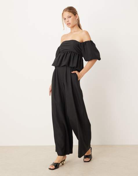 ASOS DESIGN – Salviagrön jumpsuit med extrema puffärmar, bardot-rigning och peplum-modell - view 1