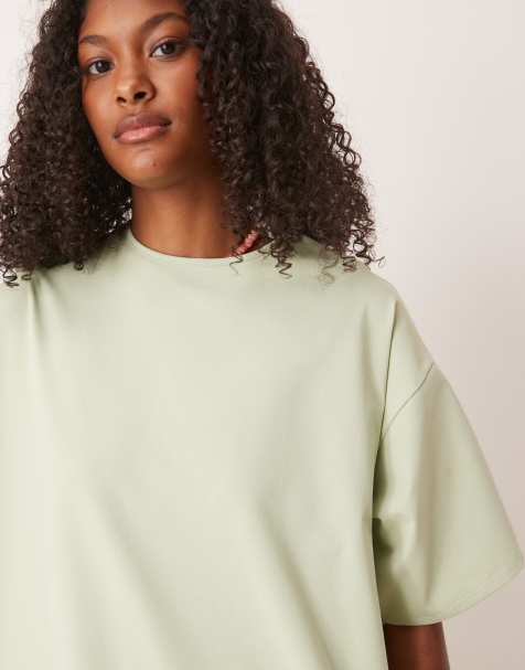 ASOS DESIGN – Salviagrön, kort t-shirtklänning i oversize med struktur - view 1