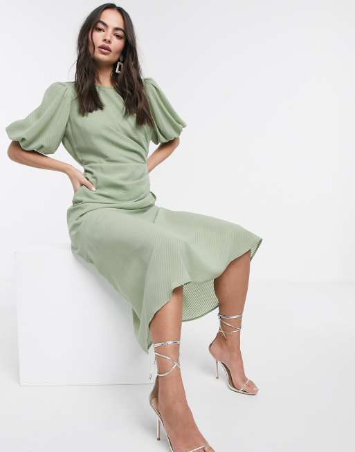 ASOS DESIGN – Salviagrön maxiklänning med rysch och puffärm, 4 av 4
