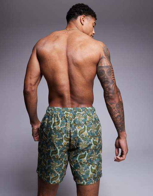 ASOS DESIGN – Salviagröna, paisleymönstrade, mellanlånga badshorts, 4 av 4