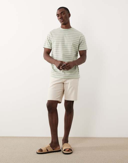 ASOS DESIGN - Salviegrøn og hvid T-shirt med striber i regular fit, 2 af 5