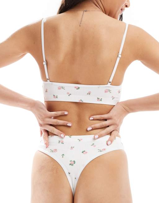 ASOS DESIGN – Samira – Lochmuster-Set aus Bustier und Tanga mit Blümchenmuster, 2 von 4