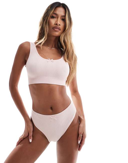 ASOS DESIGN – Samira – Pointelle-Set in Babyrosa mit kurzem Oberteil mit U-Ausschnitt und Slip