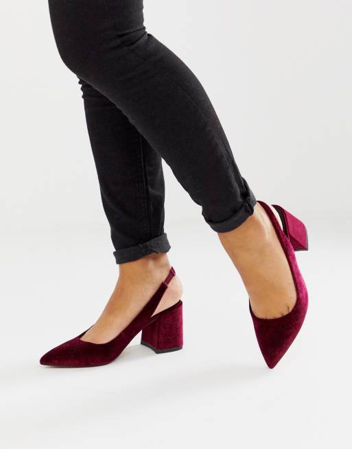 Burgundy sales velvet shoes