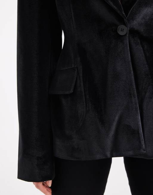ASOS DESIGN – Samt-Blazer in Schwarz mit geraffter Taille, 4 von 4