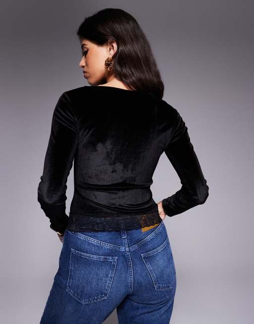 ASOS DESIGN – Samt-Cord-Oberteil in Schwarz mit U-Ausschnitt und Spitzen-Daum-Detail, 4 von 4
