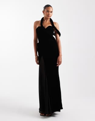 ASOS DESIGN - Samt-Maxikleid in Schwarz mit gepolstertem Ausschnitt mit transparenten Godet-Einsätzen und Schleppe