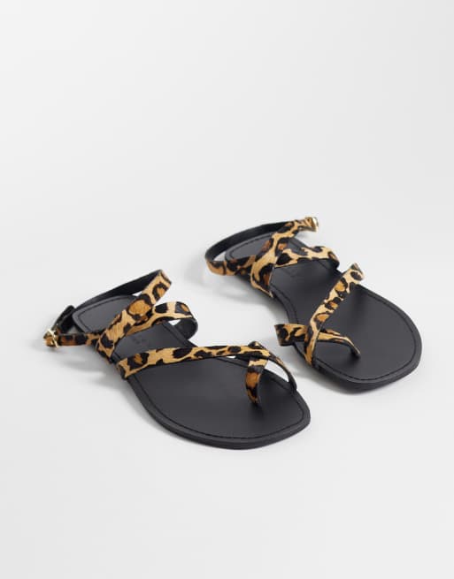 ASOS DESIGN Sandale mit Leopardenmuster aus Echtleder, 2 von 4