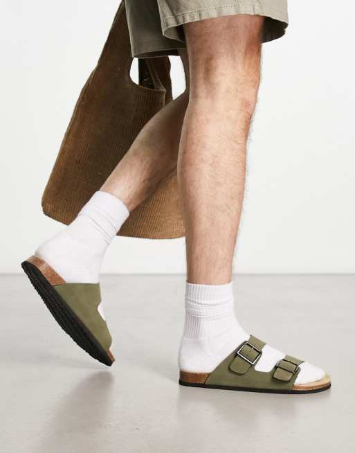 ASOS DESIGN – Sandalen aus khakifarbenem Wildlederimitat mit zwei Riemen, 3 von 4