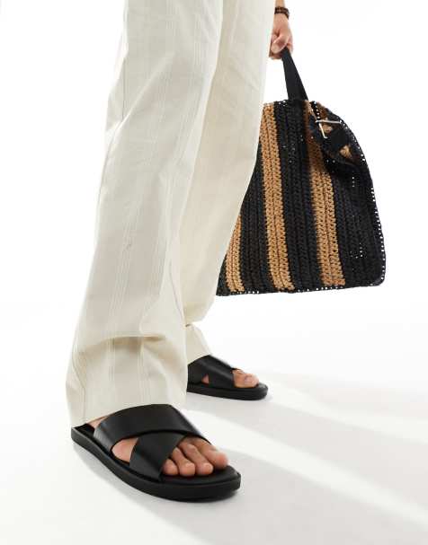 ASOS DESIGN - Sandales en similicuir à brides croisées - Noir - view 1