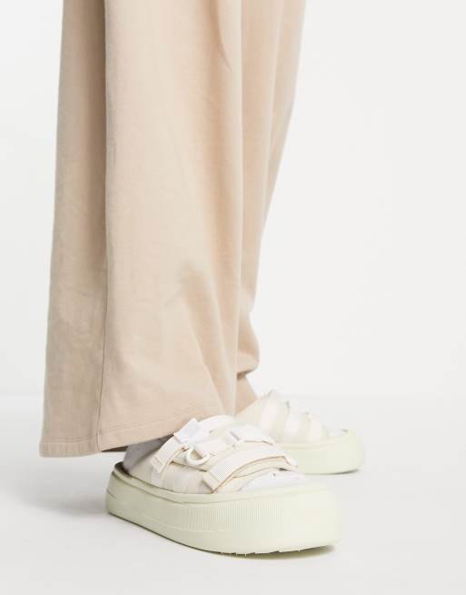 ASOS DESIGN - Sandales en tissu technique à semelle chunky - Taupe