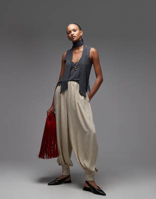 ASOS DESIGN - Sandfarbene Ballon-Hose in mit Bündchendetail-Neutral