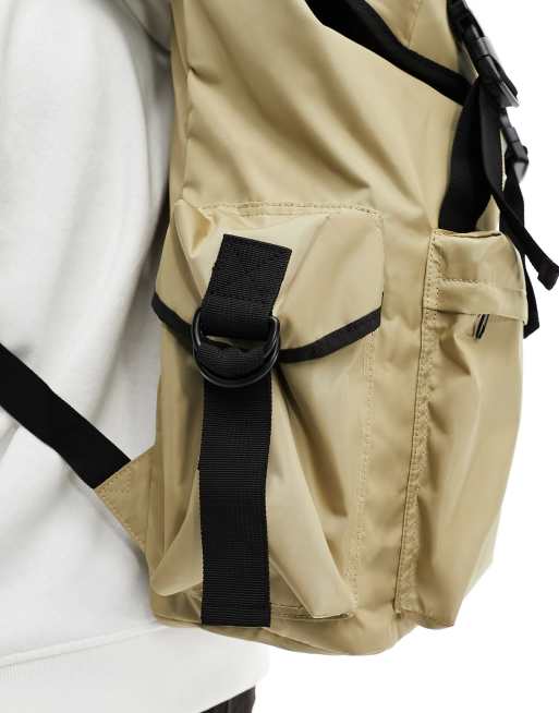 ASOS DESIGN – Sandfärgad stor ryggsäck med cargofickor och svarta detaljer, 4 av 4