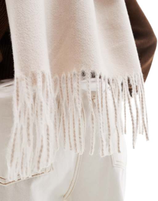 ASOS DESIGN – Sandfärgad, supermjuk halsduk med fransar, 3 av 4