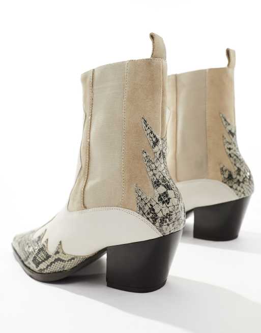 ASOS DESIGN – Sandfärgade läderboots med kubansk klack och cowboydetaljer , 3 av 4