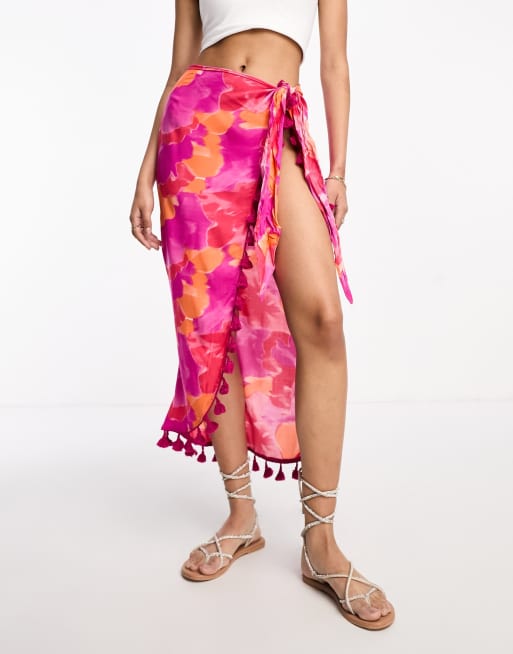 ASOS DESIGN – Sarong-Midirock mit buntem, verschwommenem Blumenmuster und Quasten, 4 von 4