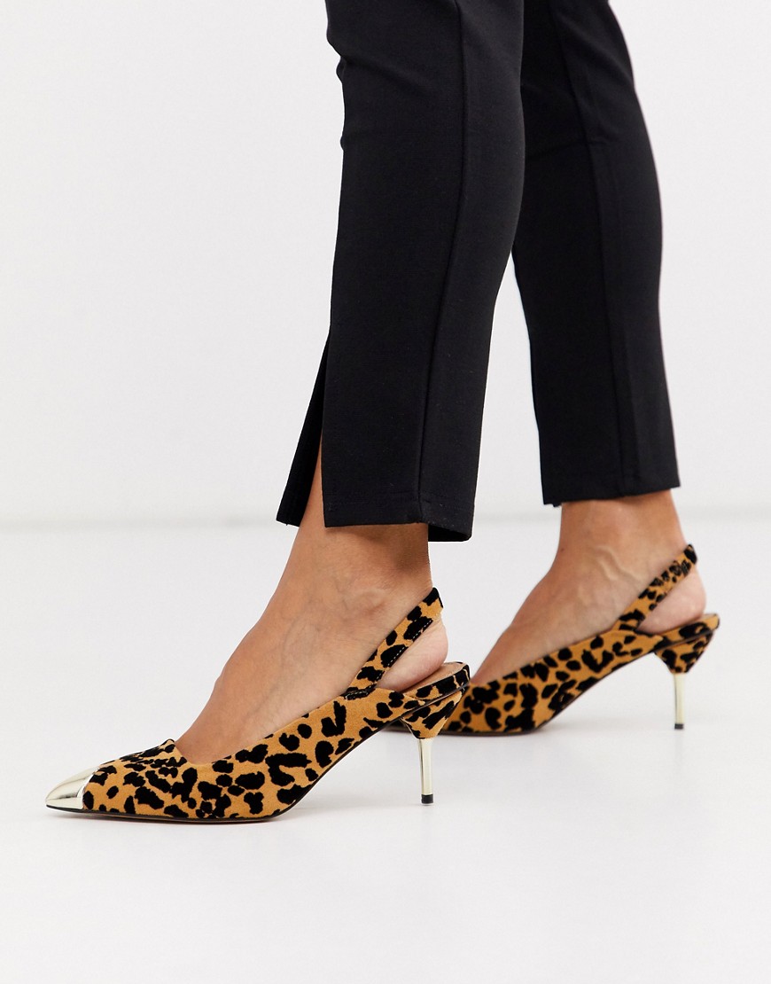 ASOS DESIGN – Sascha – Leopardmönstrade skor med hälrem och taxklack-Flerfärgad