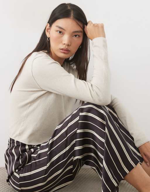 ASOS DESIGN satijnen co-ord broek met rechte pijp en streep, 5 van 5