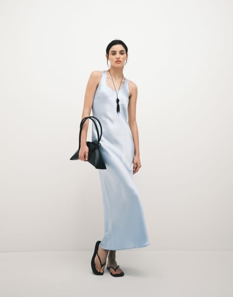 ASOS DESIGN - Satijnen maxi jurk met lage ronde hals in lichtblauw - view 1