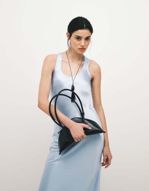 ASOS DESIGN - Satijnen maxi jurk met lage ronde hals in lichtblauw, 4 van 4