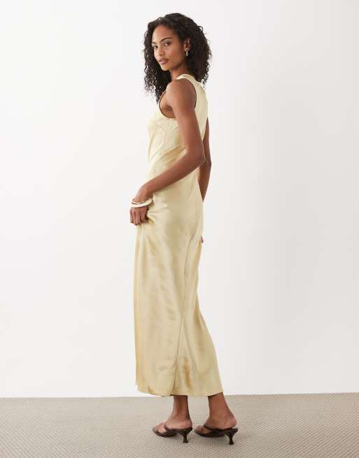 ASOS DESIGN - Satijnen maxi jurk met lage ronde hals in lichtgeel, 2 van 4