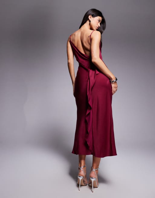 ASOS DESIGN - Satijnen midi jurk met ruches en asymmetrische achterkant in framboos, 3 van 4