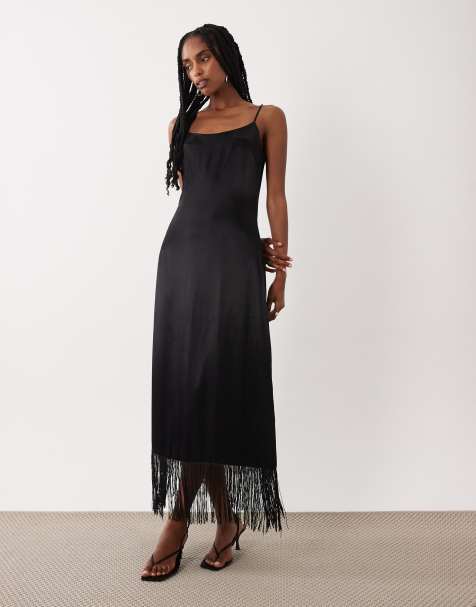 ASOS DESIGN - Satijnen midi slipdress met franjes in zwart - view 1