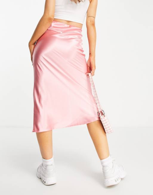 ASOS DESIGN - Satijnen midi sliprok met ongelijke zoom in roze, 2 van 4
