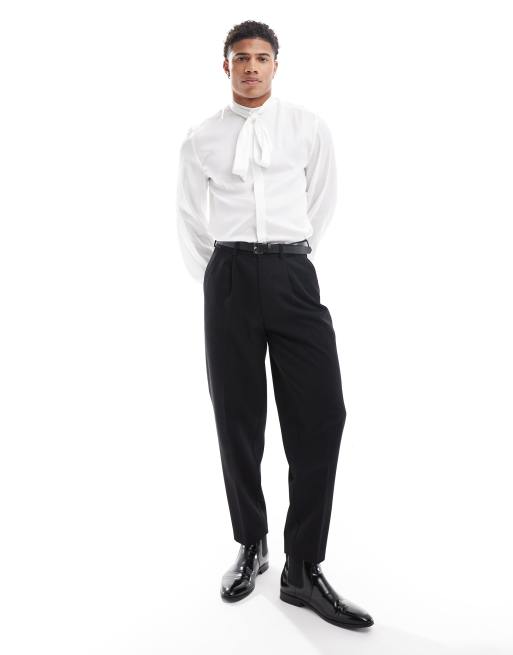 ASOS DESIGN - Satijnen regular-fit overhemd met strikkraag en volumineuze blousonmouwen in wit, 3 van 4