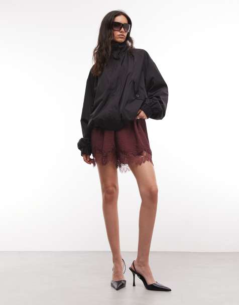 ASOS DESIGN - Satijnen shorts met kanten rand in chocoladebruin - view 1