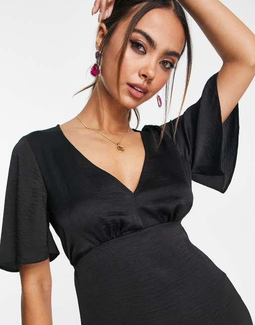 Petite V Neck Angel Sleeve Midi Dress