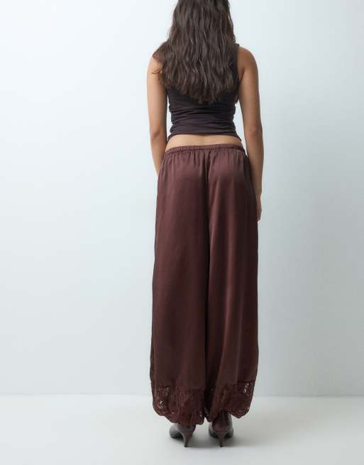ASOS DESIGN satin ballongbyxor med spetsinslag i chokladbrun, 5 av 5