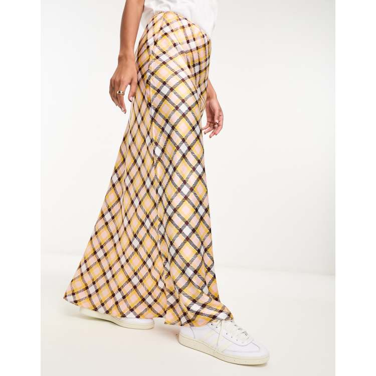 Plaid maxi shop skirt pink