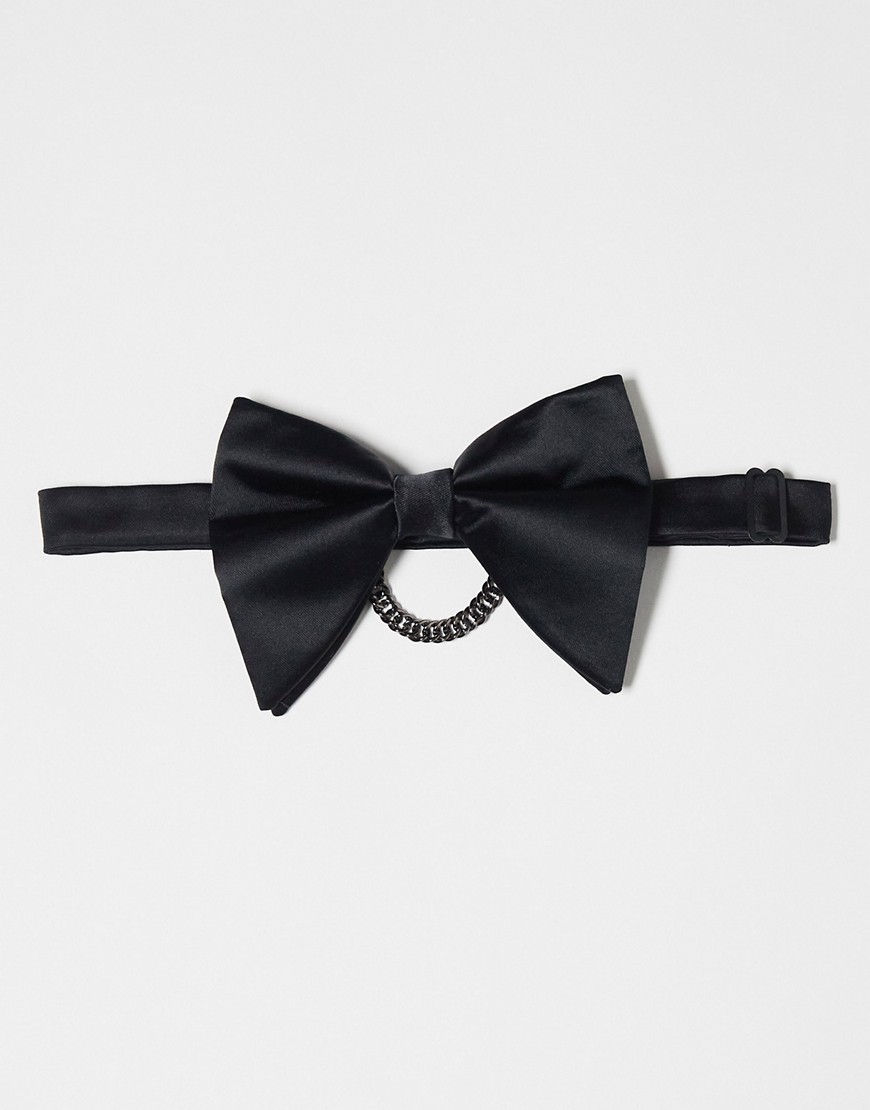 satin bow tie with chain in black