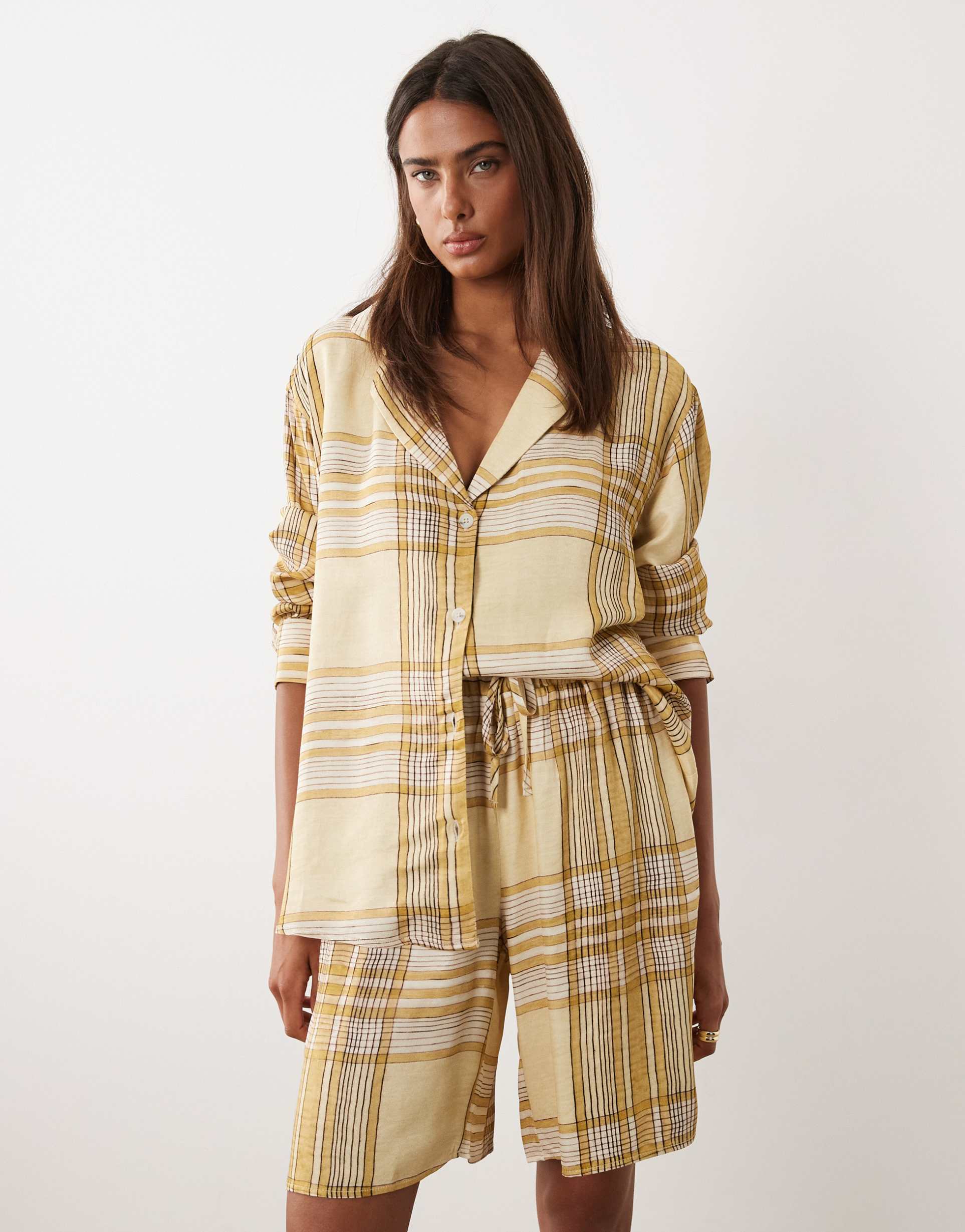 asos design satin city shorts in yellow plaid - part of a set