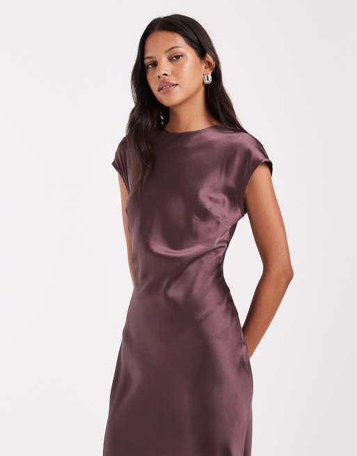 ASOS DESIGN satin column maxi dress with cap sleeves in chocolate brown, 2 of 4