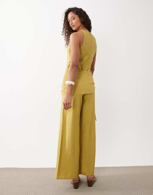 ASOS DESIGN satin crinkle jumpsuit with scarf waist detail in chartreuse, 4 of 4