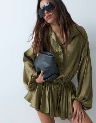 Satin 4