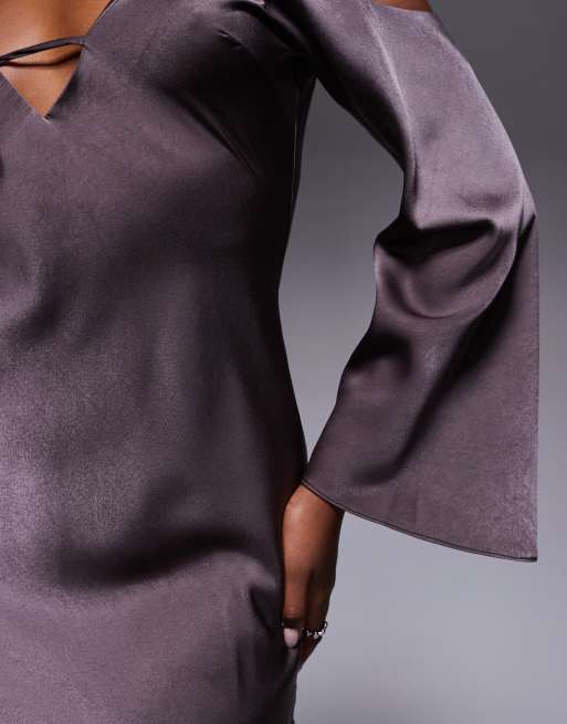 ASOS DESIGN satin long sleeve fallen shoulder cami maxi dress in mocha, 3 of 4